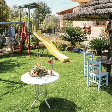 Two-bedroom In Avlida *