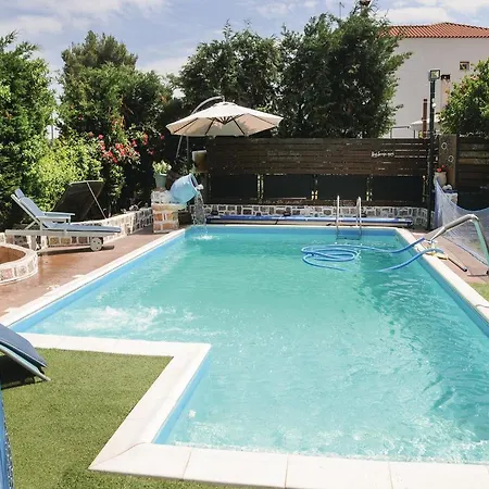 Two-bedroom In Avlida *
