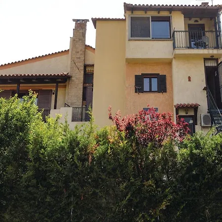 Two-bedroom In Avlida *
