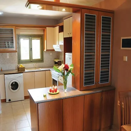 Two-bedroom In Avlida *